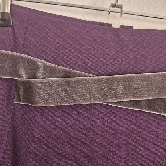 Anthropologie Girls From Savoy skirt with velvet like accents size 4 - Picture 2 of 11